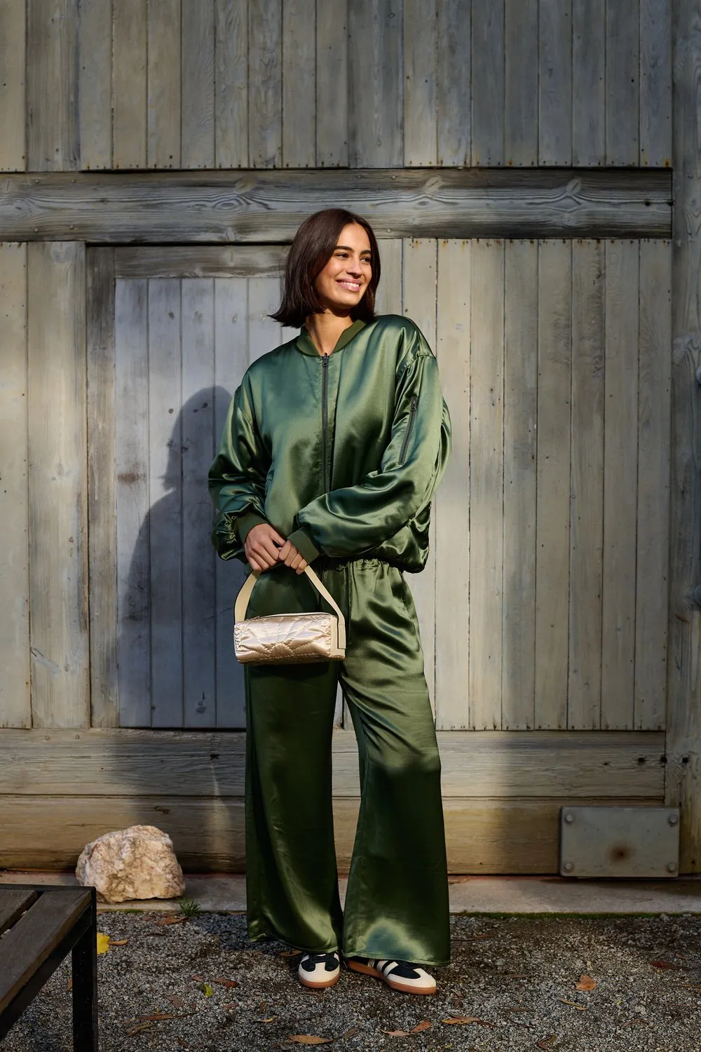 BARRY MADE Savannah Bomber Jacket olive saphire