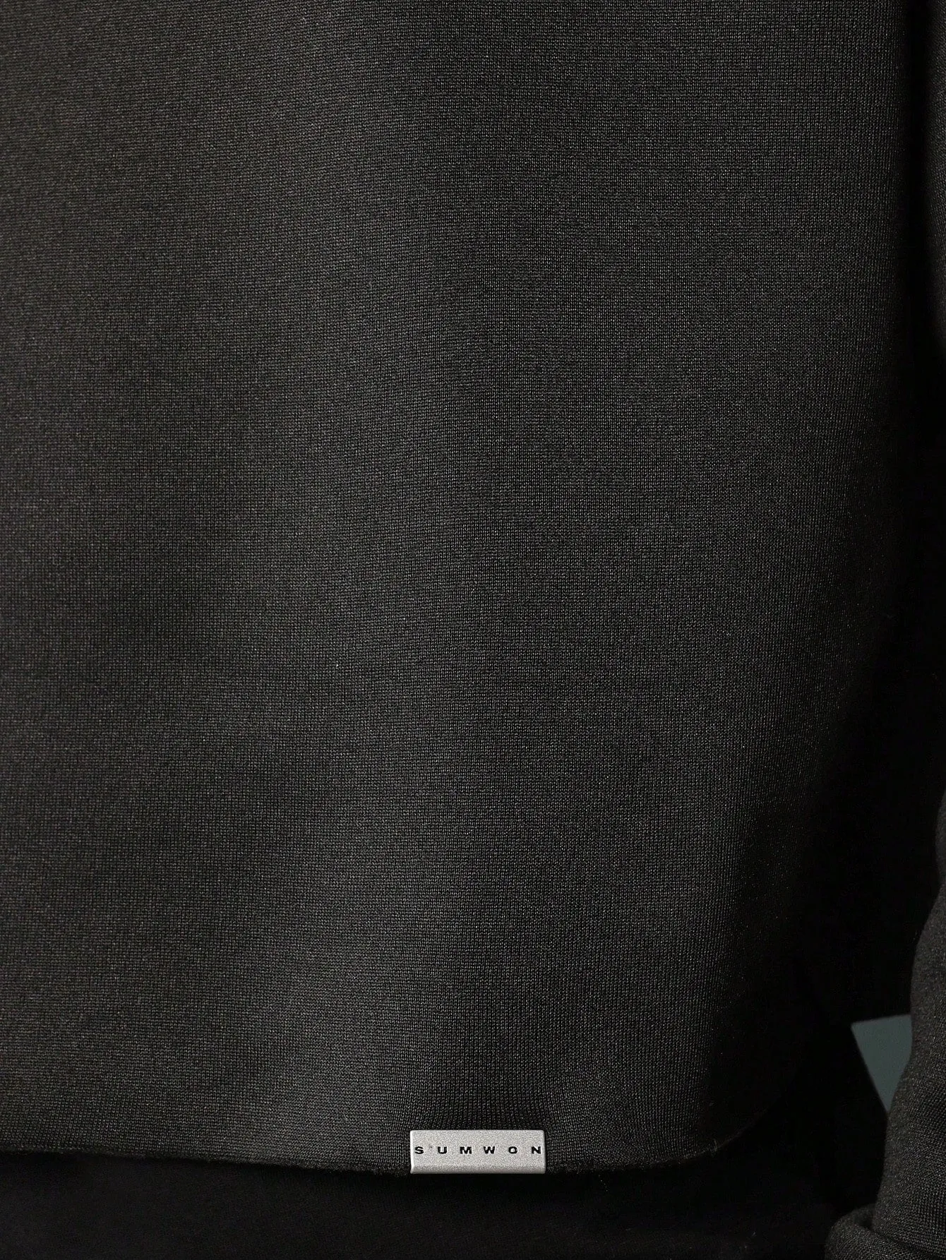 Crop Fit Crew Neck Sweatshirts With Large Patch Embroidered
