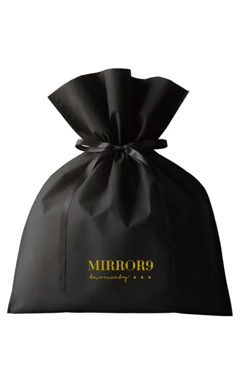 GIFT WRAPPING