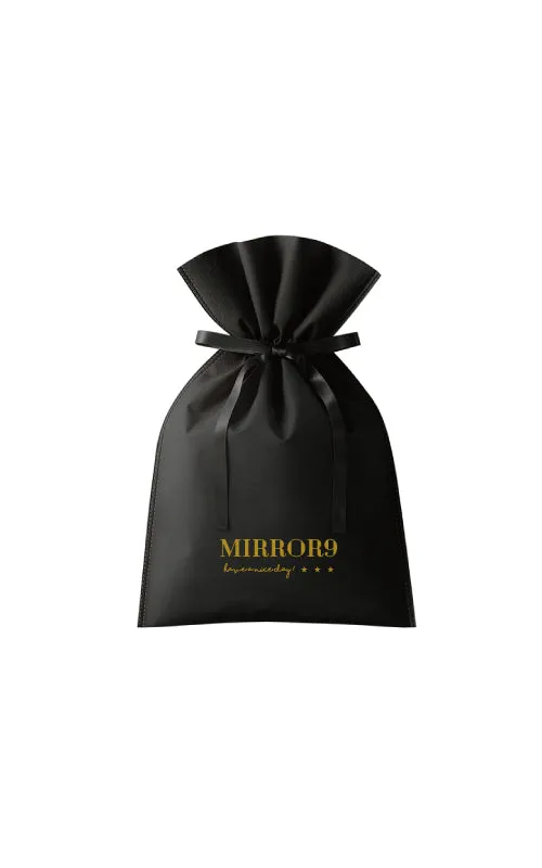 GIFT WRAPPING