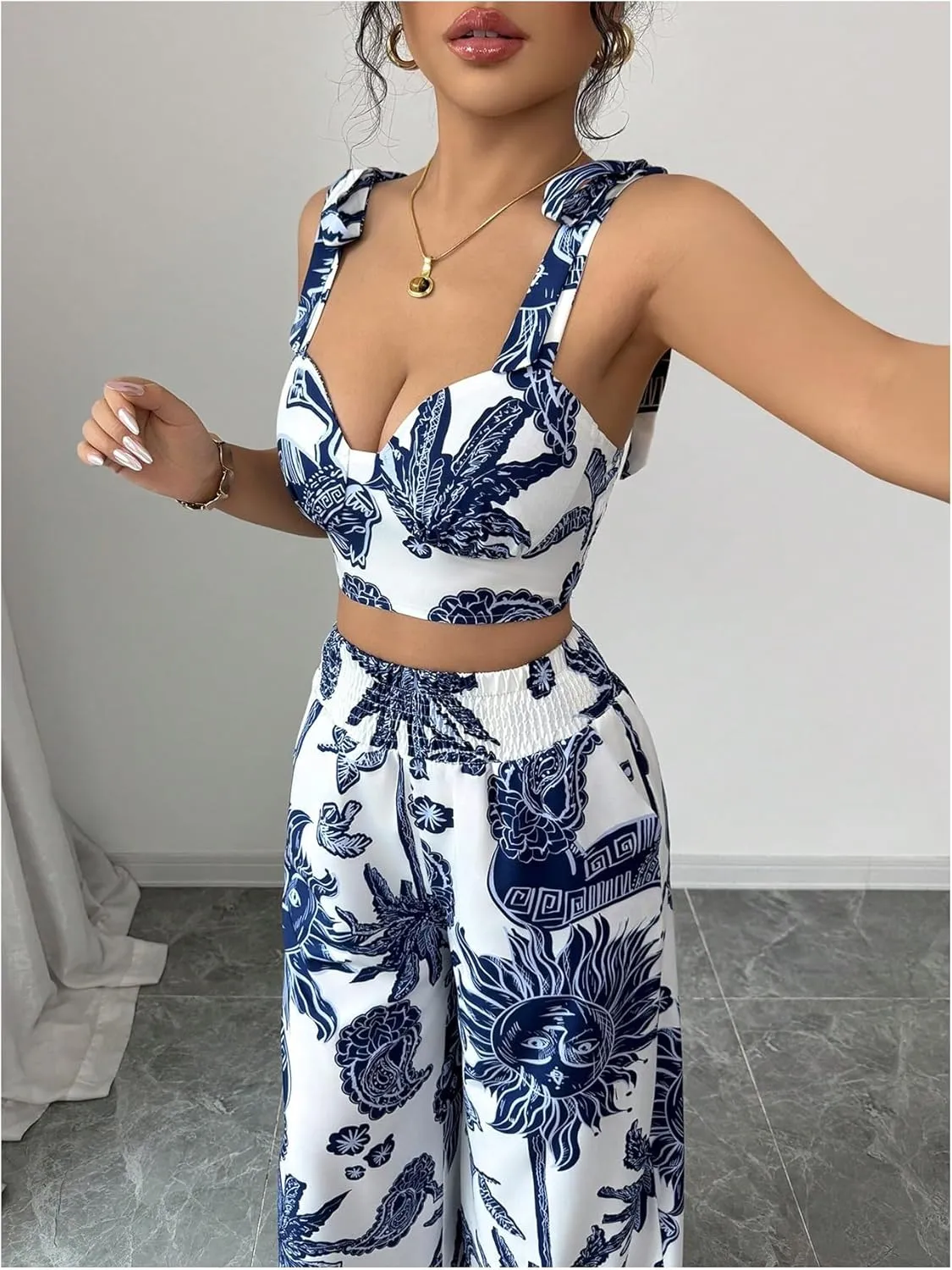 WDIRARA Women's 2 Piece Outfits Boho Paisley Sleeveless Crop Tank Tops and High Waist Wide Leg Pants Set