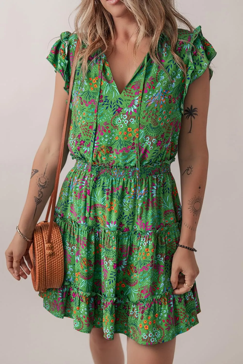 Women's Floral Print Boho Short Dress Summer Tie Front Ruffle Trim Tiered Mini Dress Cute Empire Waist Sundress